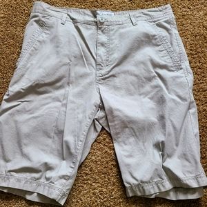 Calvin Klein shorts size 32